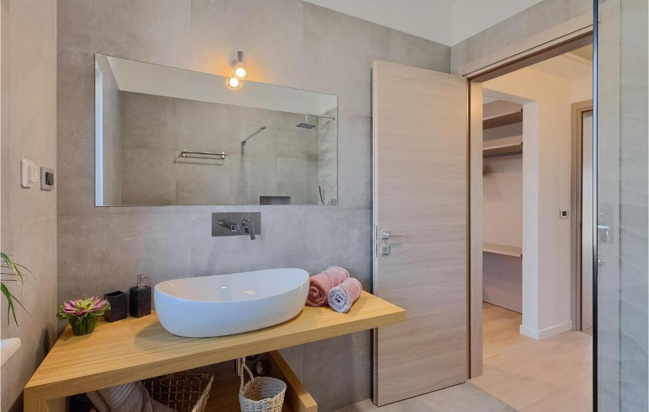 Lovely In With Kitchen * Porec