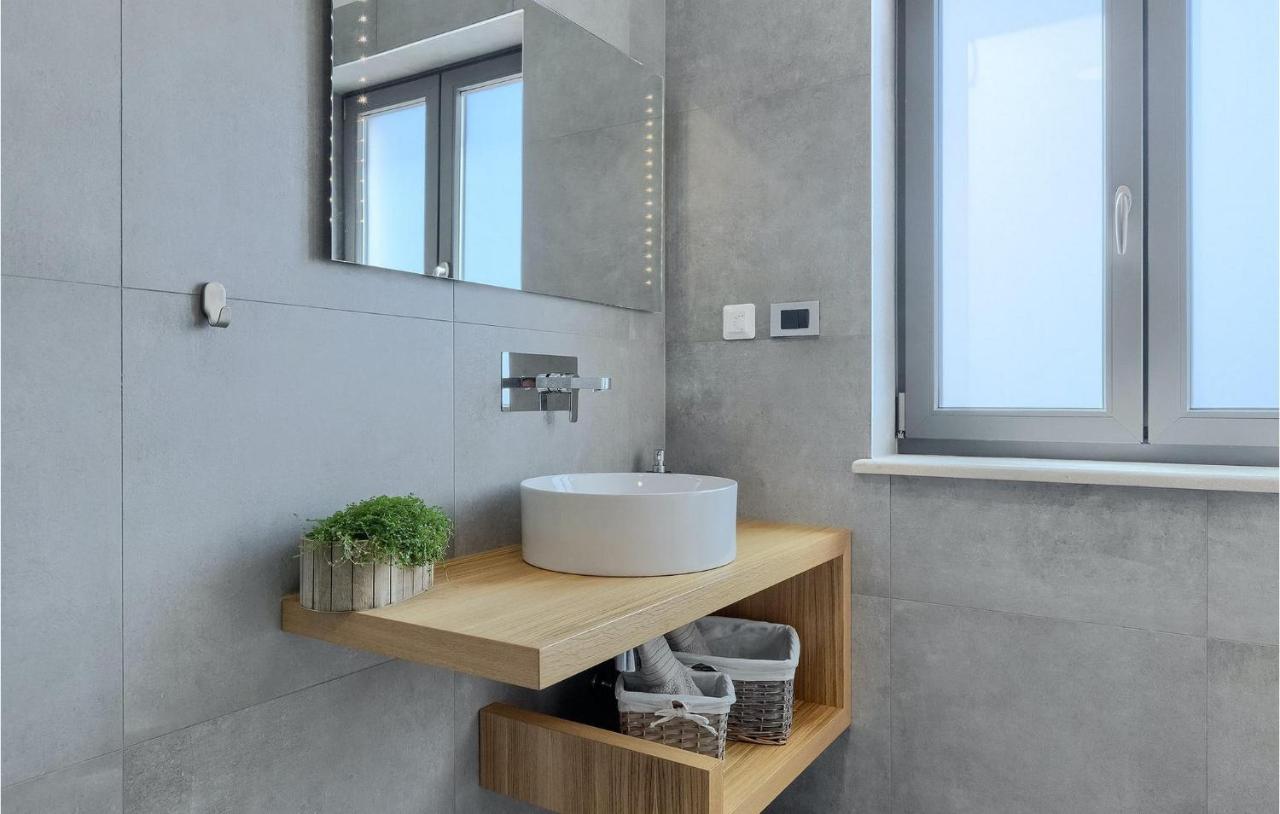 Lovely In With Kitchen Vikendica Porec