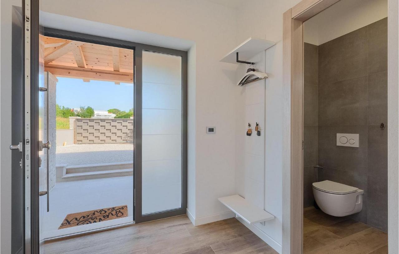 Lovely In With Kitchen * Porec